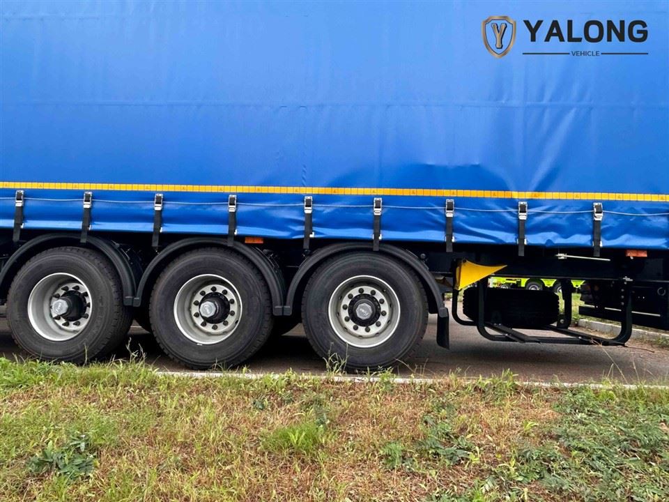 Side Curtain Container Semi-trailer, Three Axles factory